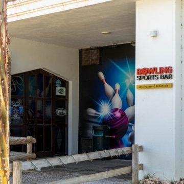 Elegant 2-bedroom apartment with charming interiors within the highly sought-after Los Arqueros Golf & Country Club, Benahavis Picture 25