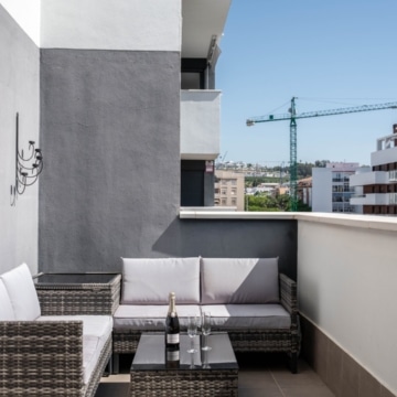 Brand new apartment with rooftop pool and stunning views in Estepona Picture 2