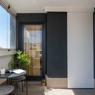 Brand new apartment with rooftop pool and stunning views in Estepona Picture 15