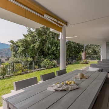 Elevated groundfloor apartment with breathtaking panoramic views of sorroundings in Istan Picture 12