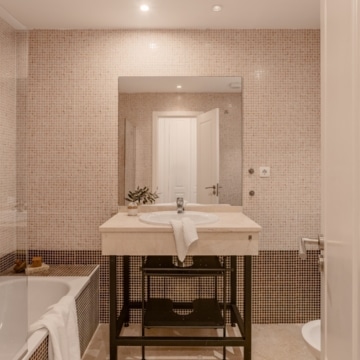 Elevated groundfloor apartment with breathtaking panoramic views of sorroundings in Istan Picture 15