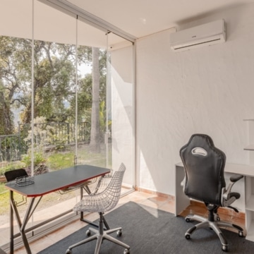 Elevated groundfloor apartment with breathtaking panoramic views of sorroundings in Istan Picture 6