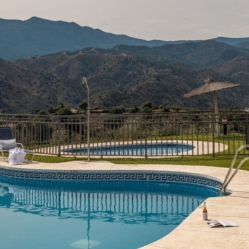 Elevated groundfloor apartment with breathtaking panoramic views of sorroundings in Istan Picture 24