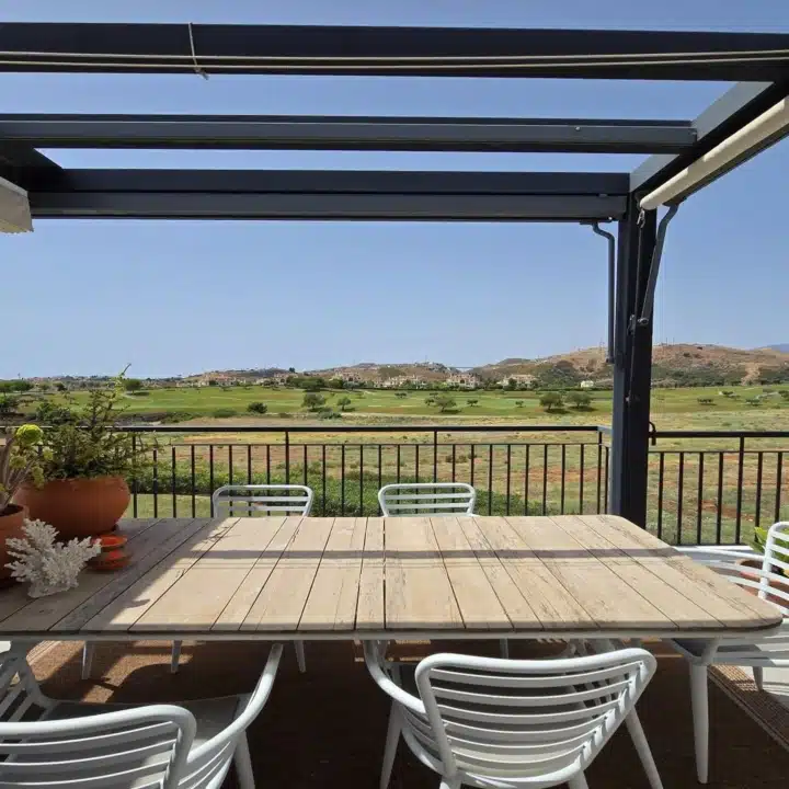 Frontline golf 3-bedroom penthouse with stunning views in Los Robles de Los Arqueros, Benahavis Picture