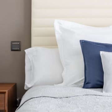 Exquisite penthouse offering breathtaking panoramic views of the sea nestled within the renowned Puerto Banus Marina Picture 15