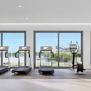 Skye Casares Golf – New built homes with sweeping views over the golf course and sea in Casares Picture 8