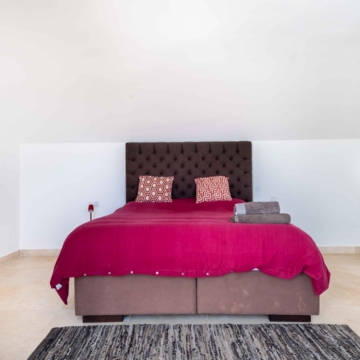 Amazing penthouse in an exclusive residential complex Tee 5 with panoramic sea views in Los Flamingos Golf Resort, Benahavis Picture 13
