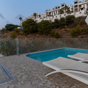 Amazing penthouse in an exclusive residential complex Tee 5 with panoramic sea views in Los Flamingos Golf Resort, Benahavis Picture 41