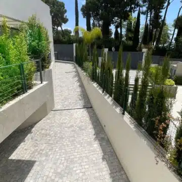 Modern villa with spectacular views in La Carolina, Marbella Golden Mile Picture 18