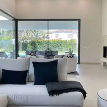 Modern villa with spectacular views in La Carolina, Marbella Golden Mile Picture 19