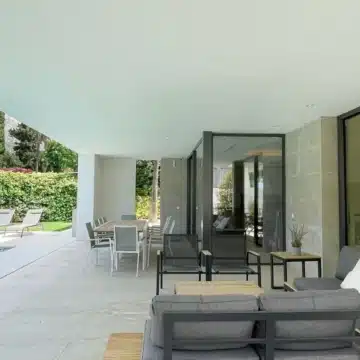 Modern villa with spectacular views in La Carolina, Marbella Golden Mile Picture 22