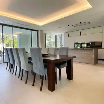 Modern villa with spectacular views in La Carolina, Marbella Golden Mile Picture 1