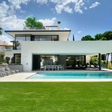 Modern villa with spectacular views in La Carolina, Marbella Golden Mile Picture 42