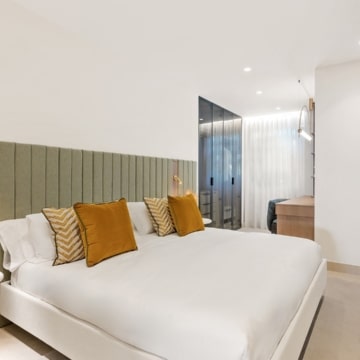 Beachfront apartment with Mediterranean Sea views in the prestigious Los Granados del Mar, Estepona Picture 27