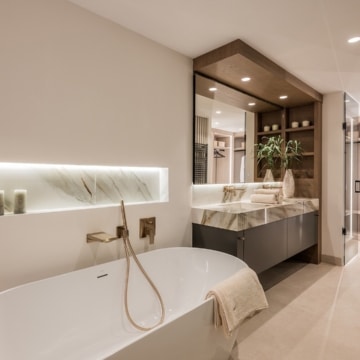 Beachfront apartment with Mediterranean Sea views in the prestigious Los Granados del Mar, Estepona Picture 47