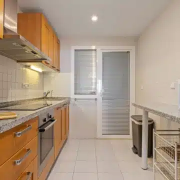 Spacious 3-bedrooms apartment in the exclusive area of Los Arqueros, Benahavís Picture 7