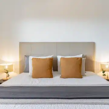 Bright 2-bedroom apartment with panoramic sea views in Marbella Picture 12