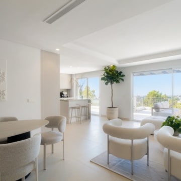 Stunning duplex penthouse with breathtaking views in La Quinta, Benahavís Picture 16