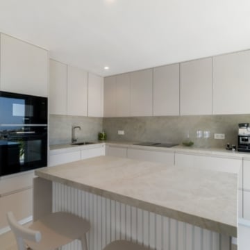 Stunning duplex penthouse with breathtaking views in La Quinta, Benahavís Picture 6