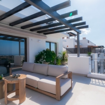 Stunning duplex penthouse with breathtaking views in La Quinta, Benahavís Picture 18