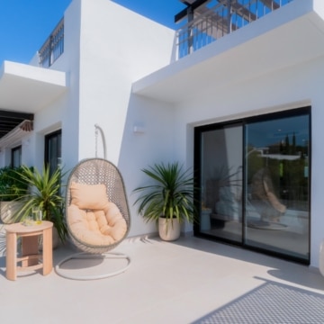 Stunning duplex penthouse with breathtaking views in La Quinta, Benahavís Picture 12