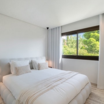 Stunning duplex penthouse with breathtaking views in La Quinta, Benahavís Picture 30