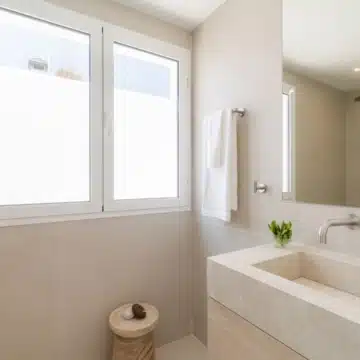 Beautifully renovated 3-bedroom duplex penthouse in San Pedro de Alcantara Picture 27
