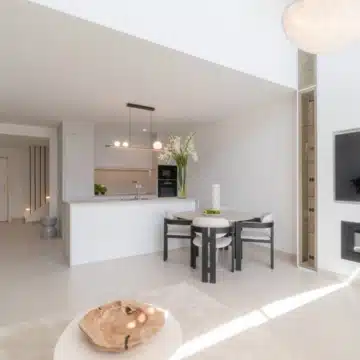 Beautifully renovated 3-bedroom duplex penthouse in San Pedro de Alcantara Picture 8