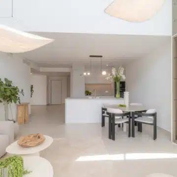 Beautifully renovated 3-bedroom duplex penthouse in San Pedro de Alcantara Picture 23