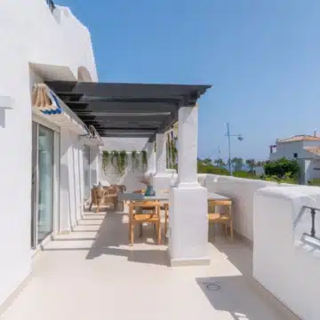 Beautifully renovated 3-bedroom duplex penthouse in San Pedro de Alcantara Picture 16