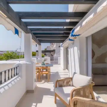 Beautifully renovated 3-bedroom duplex penthouse in San Pedro de Alcantara Picture 13