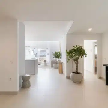 Beautifully renovated 3-bedroom duplex penthouse in San Pedro de Alcantara Picture 34