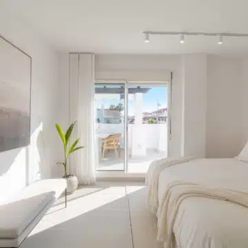 Beautifully renovated 3-bedroom duplex penthouse in San Pedro de Alcantara Picture 37