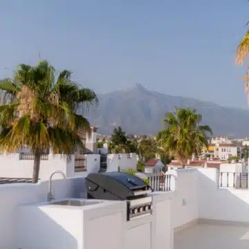 Beautifully renovated 3-bedroom duplex penthouse in San Pedro de Alcantara Picture 24