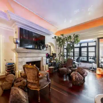 Frontline beach duplex apartment in the iconic Benábola, Puerto Banús Picture 12