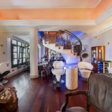 Frontline beach duplex apartment in the iconic Benábola, Puerto Banús Picture 6