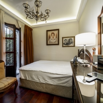 Frontline beach duplex apartment in the iconic Benábola, Puerto Banús Picture 23