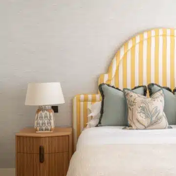 Beachfront semi-detached home in the exclusive Oasis Club, Marbella Golden Mile Picture 26