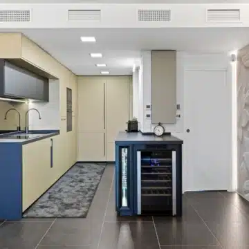 Recently renovated 1-bedroom apartment with stunning sea views in Los Arqueros, Benahavis Picture 16