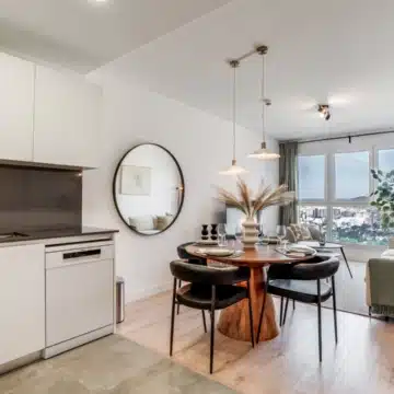 Two bedroom apartment offering breathtaking panoramic views in Malaga Urban Sky Tower Picture 3