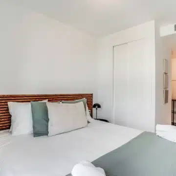 Two bedroom apartment offering breathtaking panoramic views in Malaga Urban Sky Tower Picture 8