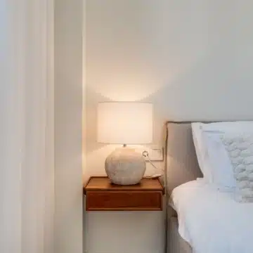 Stylish 2-bedroom apartment with open views in Aranya, Selwo Picture 11