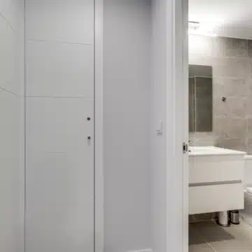 Stylish 2-bedroom apartment with open views in Aranya, Selwo Picture 12