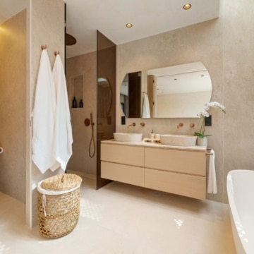 Fully renovated 4-bedroom townhouse boasting panoramic views in Monte Marbella Club, Marbella Golden Mile Picture 28