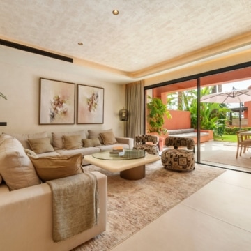Fully renovated 4-bedroom townhouse boasting panoramic views in Monte Marbella Club, Marbella Golden Mile Picture 16
