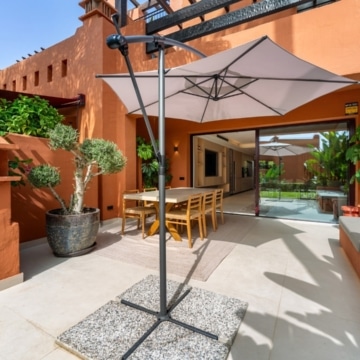 Fully renovated 4-bedroom townhouse boasting panoramic views in Monte Marbella Club, Marbella Golden Mile Picture 37