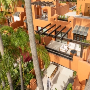 Fully renovated 4-bedroom townhouse boasting panoramic views in Monte Marbella Club, Marbella Golden Mile Picture 46