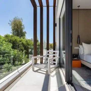 Modern villa within the exclusive residential enclave of La Arboleda, Estepona East Picture 22