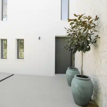 Exceptional detached villa with captivating Mediterranean views in Estepona West Picture 19