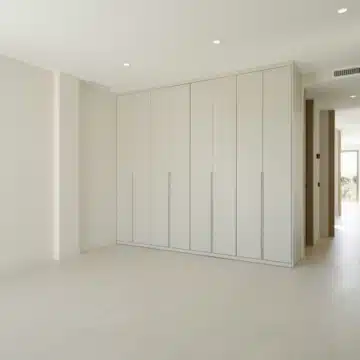 Exceptional detached villa with captivating Mediterranean views in Estepona West Picture 56